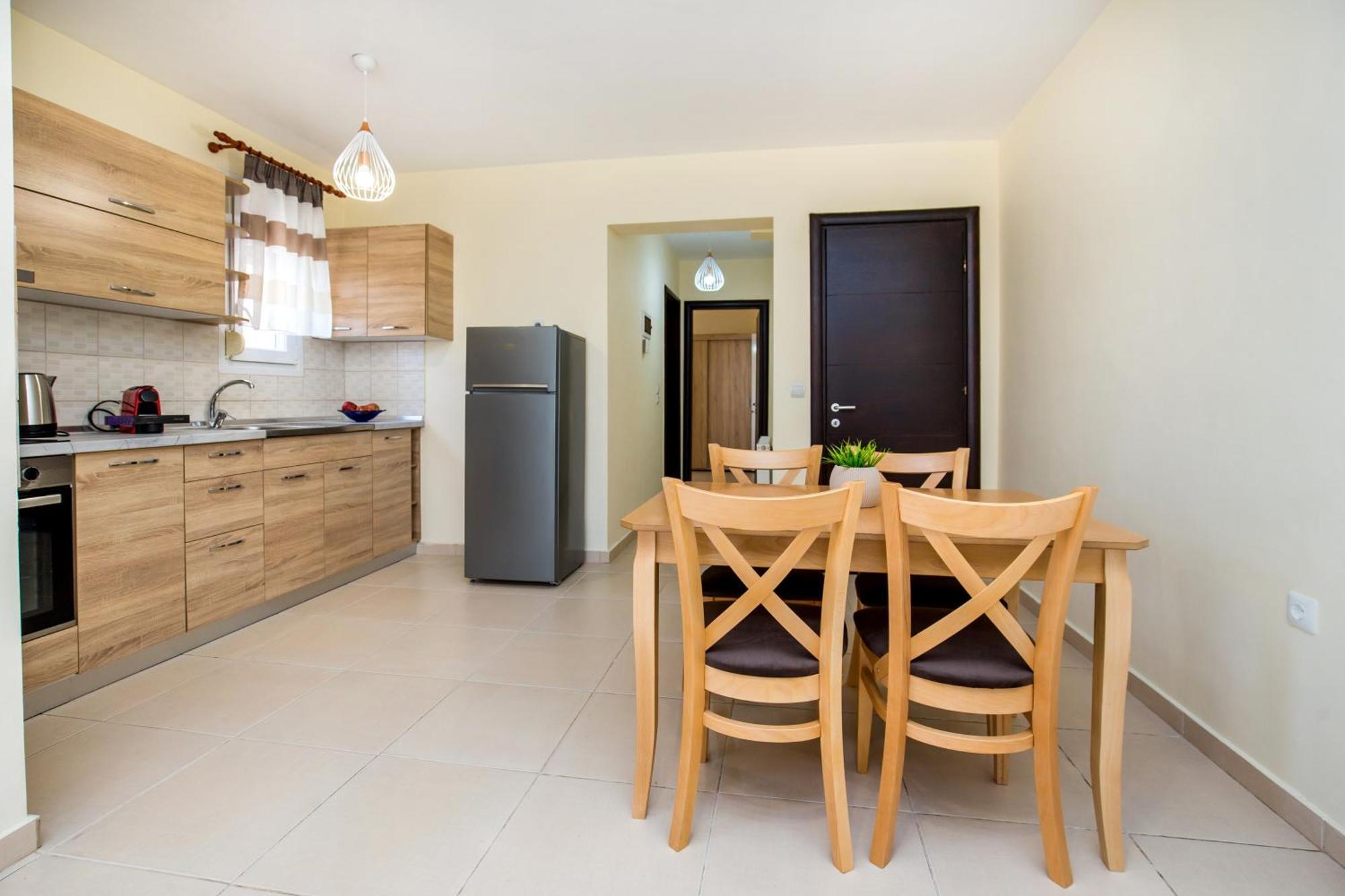 House Litsa 1 In * Potos