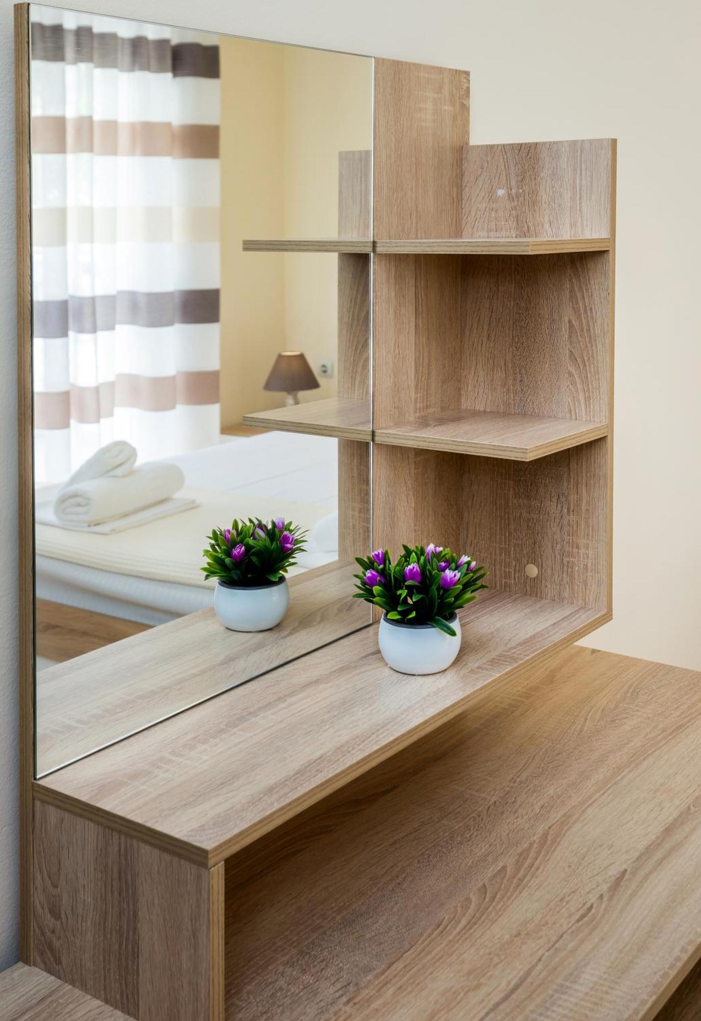 House Litsa 1 In Apartment *